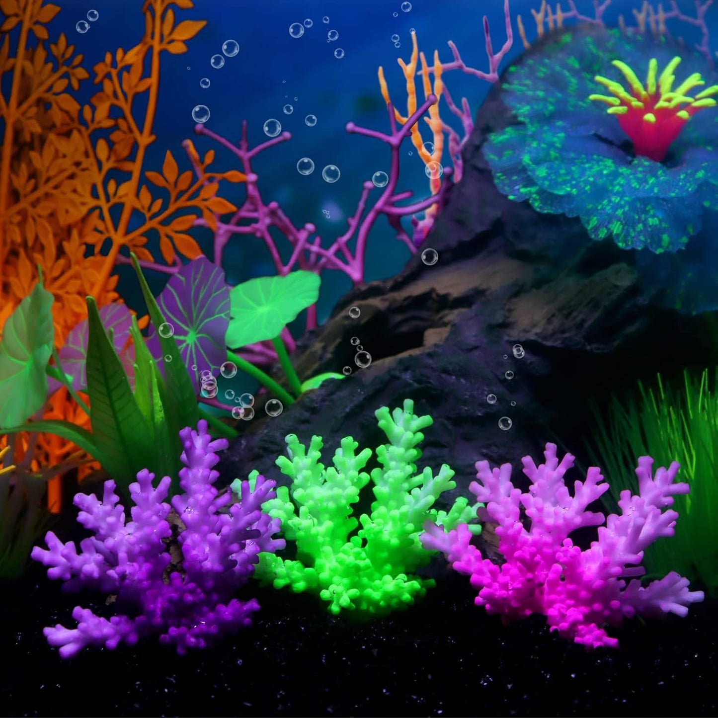 Aquarium Decorations: Glowing Coral Reef Decor Plants (Purple)
